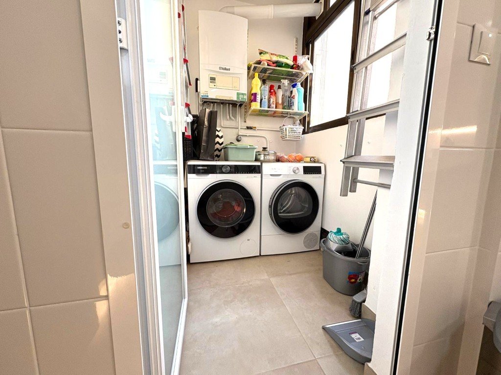 Property 2450 - Image 16